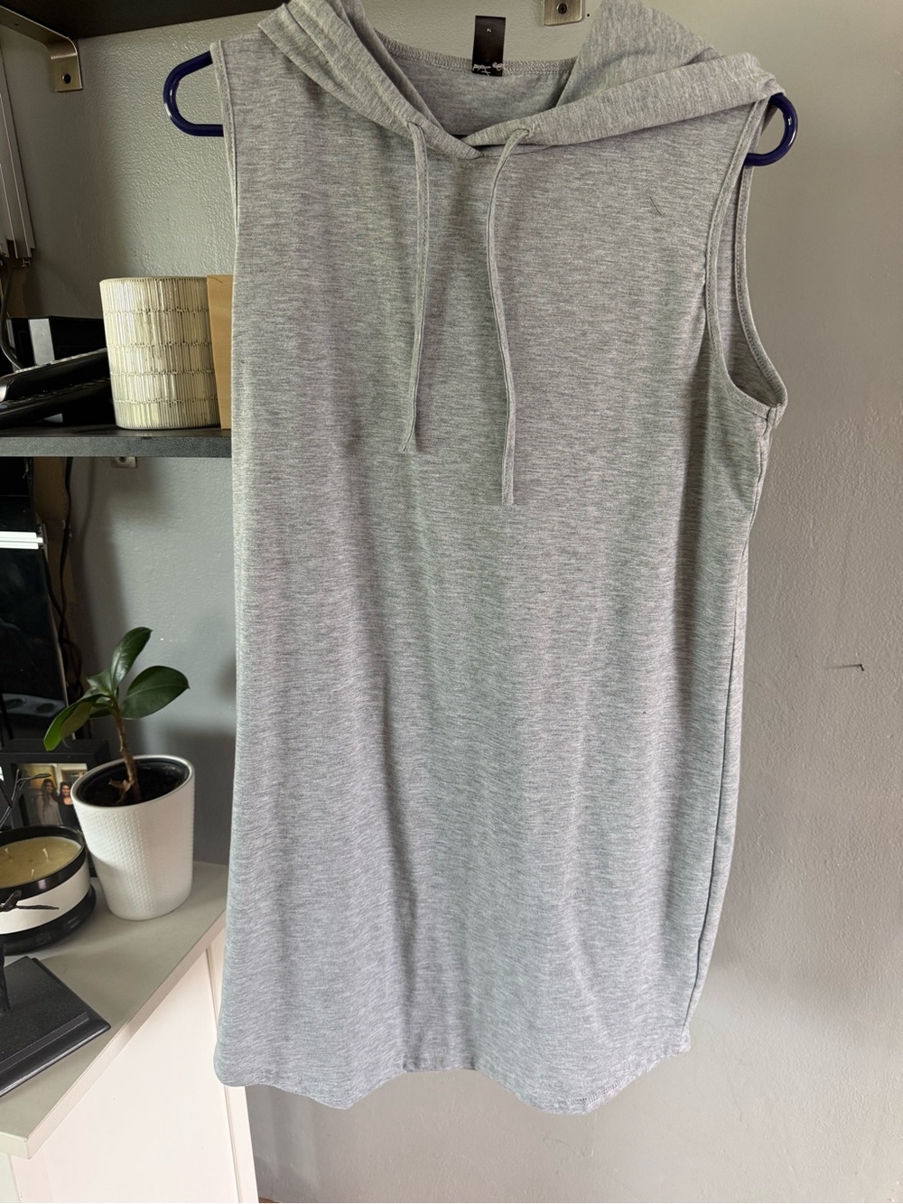 Women’s Gray Solid Knit Sleeveless Pullover Hoodie dress Size L